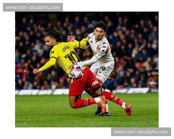 伯恩利主场失四球仍险些扳平 保级斗志可嘉但实力有限